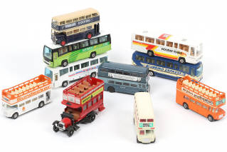 Lot 151 - CORGI TOYS (GB) (10)