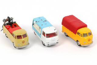 Lot 146 - CORGI TOYS (GB) (3)