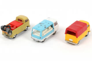 Lot 146 - CORGI TOYS (GB) (3)