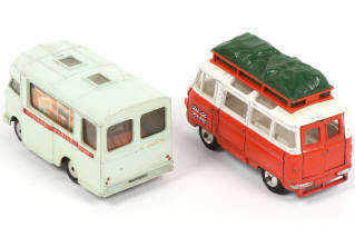 Lot 138 - CORGI TOYS (GB) (2)