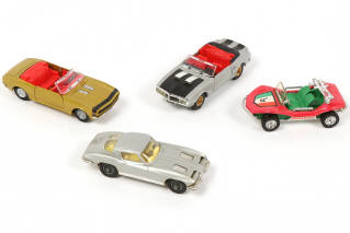 Lot 147 - CORGI TOYS (GB) (4)
