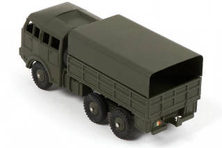 Lot 261 - DINKY TOYS (FRANCE) (1)