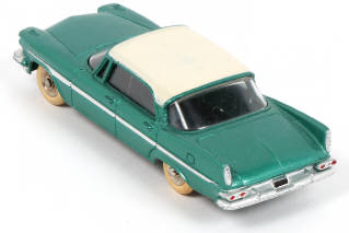 Lot 253 - DINKY TOYS (FRANCE) (1)