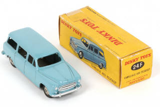 Lot 241 - DINKY TOYS (FRANCE) (1)