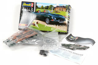 Lot 315 - REVELL (USA) (4)