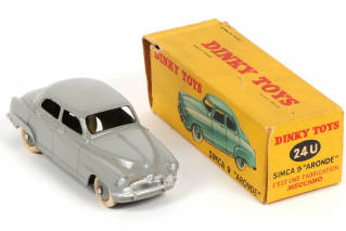 Lot 244 - DINKY TOYS (FRANCE) (1)