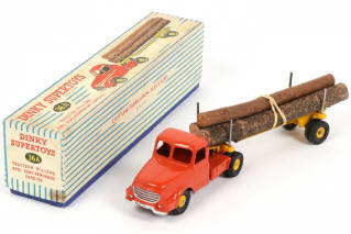 Lot 246 - DINKY TOYS (FRANCE) (1)