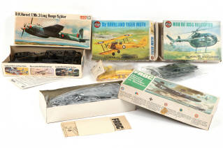 Lot 175 - DIVERS (10)