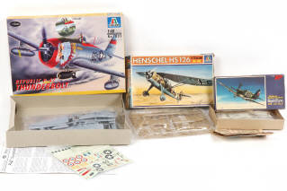 Lot 174 - DIVERS (10)