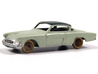 Lot 188 - DINKY TOYS (FRANCE) (1)