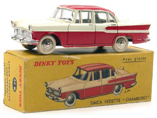 Lot 636 - DINKY TOYS FRANCE (1)