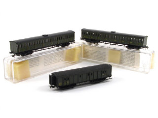 Lot 149 - FRANCE TRAINS HO & S.M.C.F. 'HO' (3)