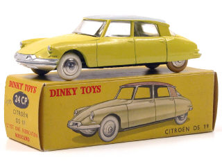 Lot 627 - DINKY TOYS FRANCE (1)
