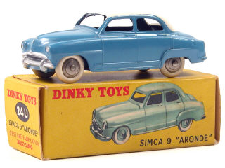 Lot 642 - DINKY TOYS (FRANCE) (1)