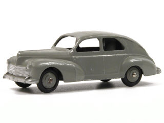 Lot 615 - DINKY TOYS (FRANCE) (1)