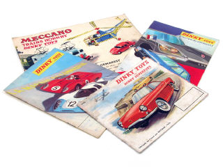 Lot 606 - MECCANO & DINKY TOYS FRANCE (4)