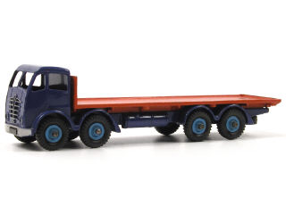 Lot 526 - DINKY TOYS (GB) (1)