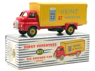 Lot 547 - DINKY TOYS (GB) (1)