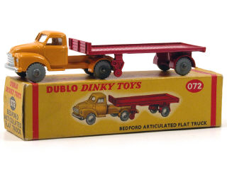 Lot 483 - DINKY TOYS (GB) (1)