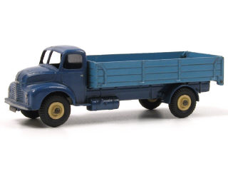 Lot 533 - DINKY TOYS (GB) (1)