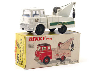 Lot 566 - DINKY TOYS GB (1)