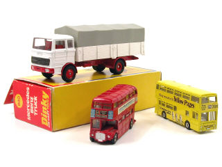 Lot 587 - DINKY TOYS GB (3)