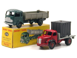 Lot 719 - DINKY TOYS (FRANCE) (2)