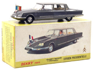 Lot 701 - DINKY TOYS FRANCE (1)