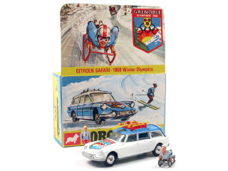 Lot 445 - CORGI TOYS (GB) (1)