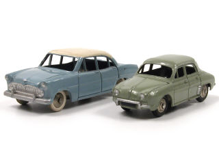 Lot 705 - DINKY TOYS (FRANCE) (2)