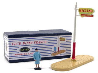 Lot 602 - CLUB DINKY FRANCE (1)