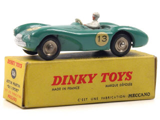 Lot 658 - DINKY TOYS FRANCE (1)