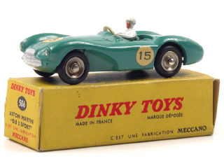 Lot 659 - DINKY TOYS FRANCE (1)