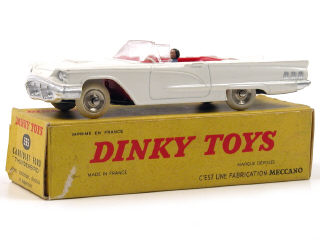 Lot 671 - DINKY TOYS FRANCE (1)