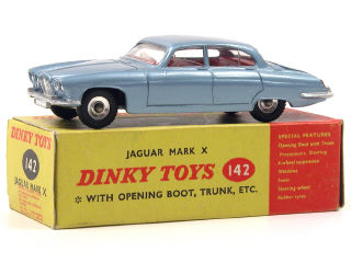 Lot 503 - DINKY TOYS (GB) (1)