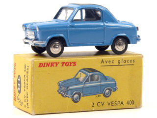 Lot 637 - DINKY TOYS (FRANCE) (1)