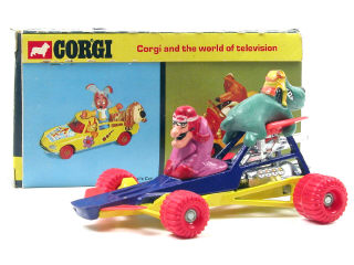 Lot 451 - CORGI TOYS (GB) (1)