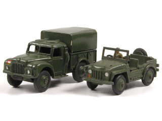 Lot 160 - DINKY TOYS GB (2)