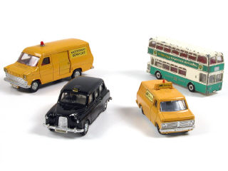 Lot 173 - DINKY TOYS GB (4)