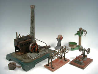 Lot 748 - DIVERS (2)