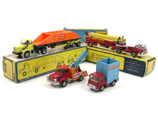 Lot 310 - CORGI TOYS (GB) (4)