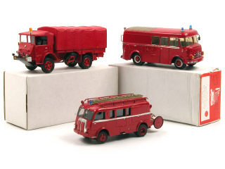 Lot 189 - CCC & DIVERS (3)