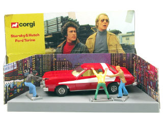 Lot 304 - CORGI TOYS (GB) (1)