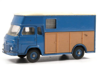 Lot 366 - DINKY TOYS (FRANCE) (1)