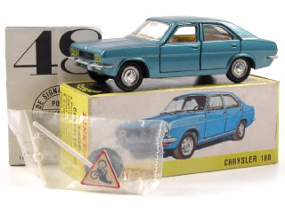 Lot 293 - DINKY TOYS FRANCE (1)