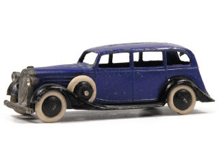 Lot 888 - DINKY TOYS GB (1)