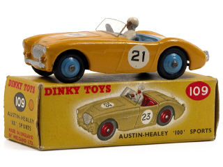 Lot 945 - DINKY TOYS GB (1)