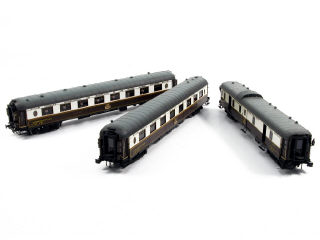 Lot 563 - ELETTREN (ITALY) (3)