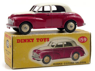 Lot 939 - DINKY TOYS (GB) (1)