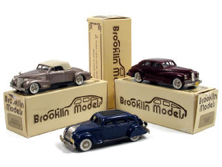 Lot 693 - BROOKLIN MODELS (GB) (3)